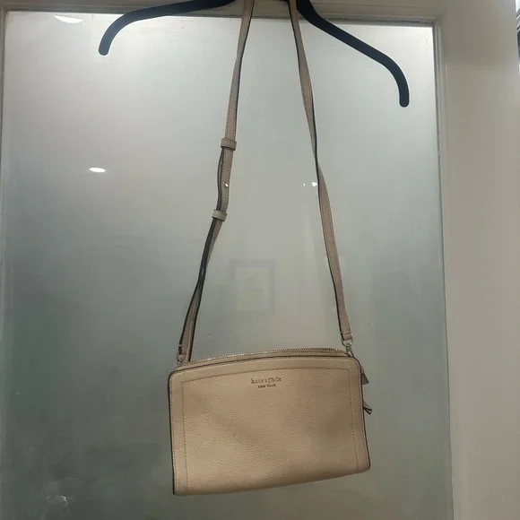 kate spade Bags Kate Spade Beige Crossbody Bag Poshmark